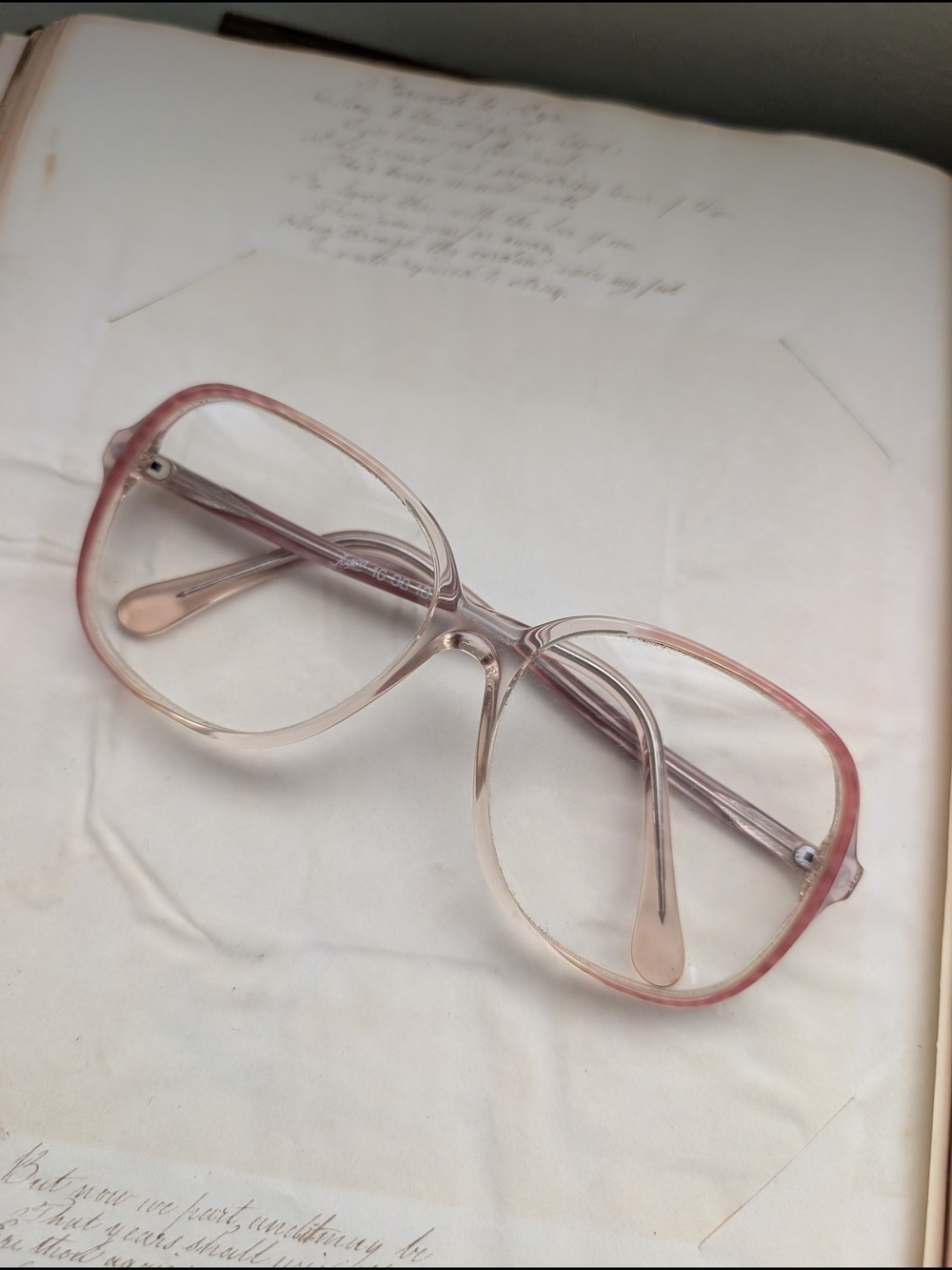 Vintage Tosca 1970s Style Pink Gradient Women's Eyeglasses Frame